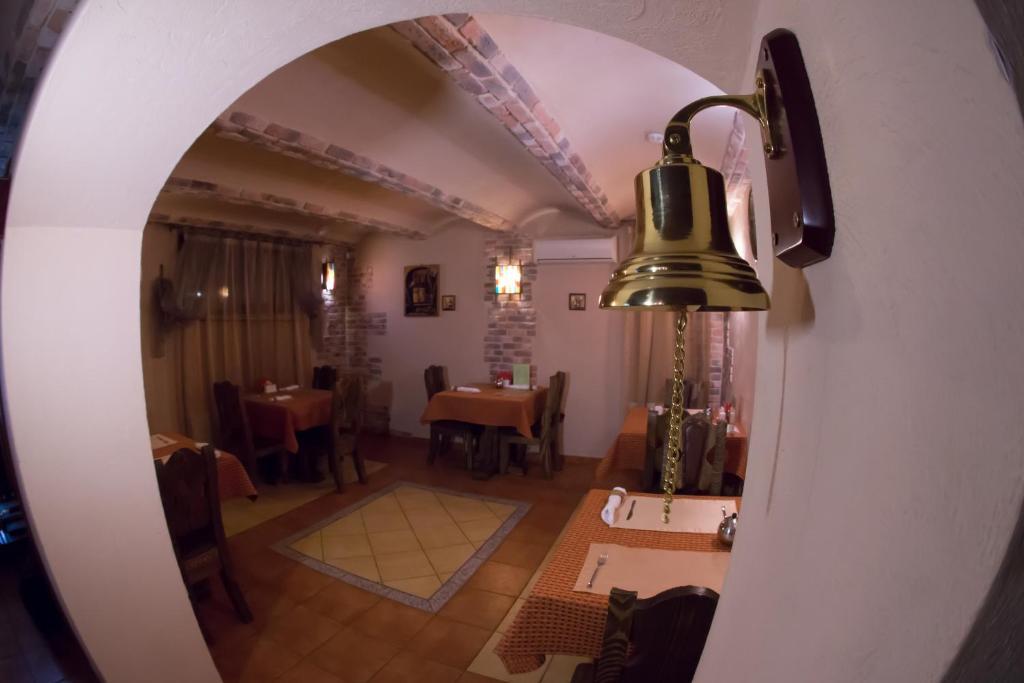 Ekaterinin Dvor Hotel Szurgut Kültér fotó